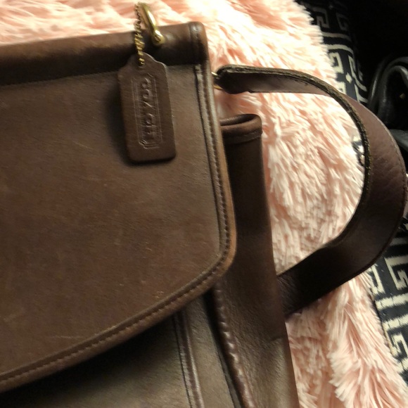 Classic Brown Lather Brief Case - Picture 2 of 3